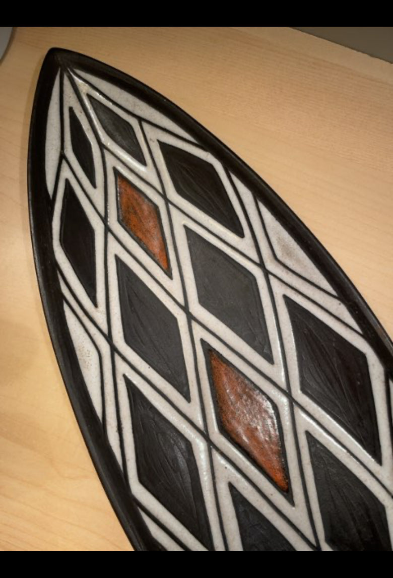 Negro/Tribal fad. Design: Marianne Starck for Michael Andersen